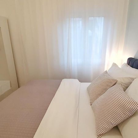 Seaview Apartment With Balcony And Terrace Barac Crikvenica Exterior photo